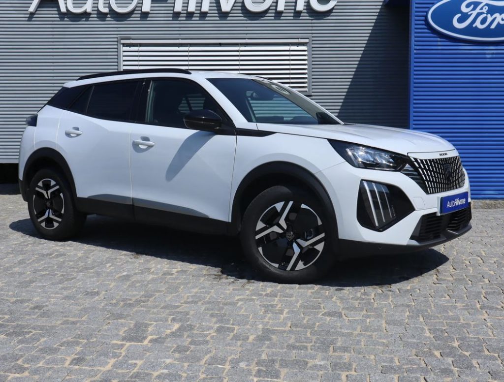 Peugeot 2008 1.2 Hybrid Allure e-DCS6 Ano - 2025